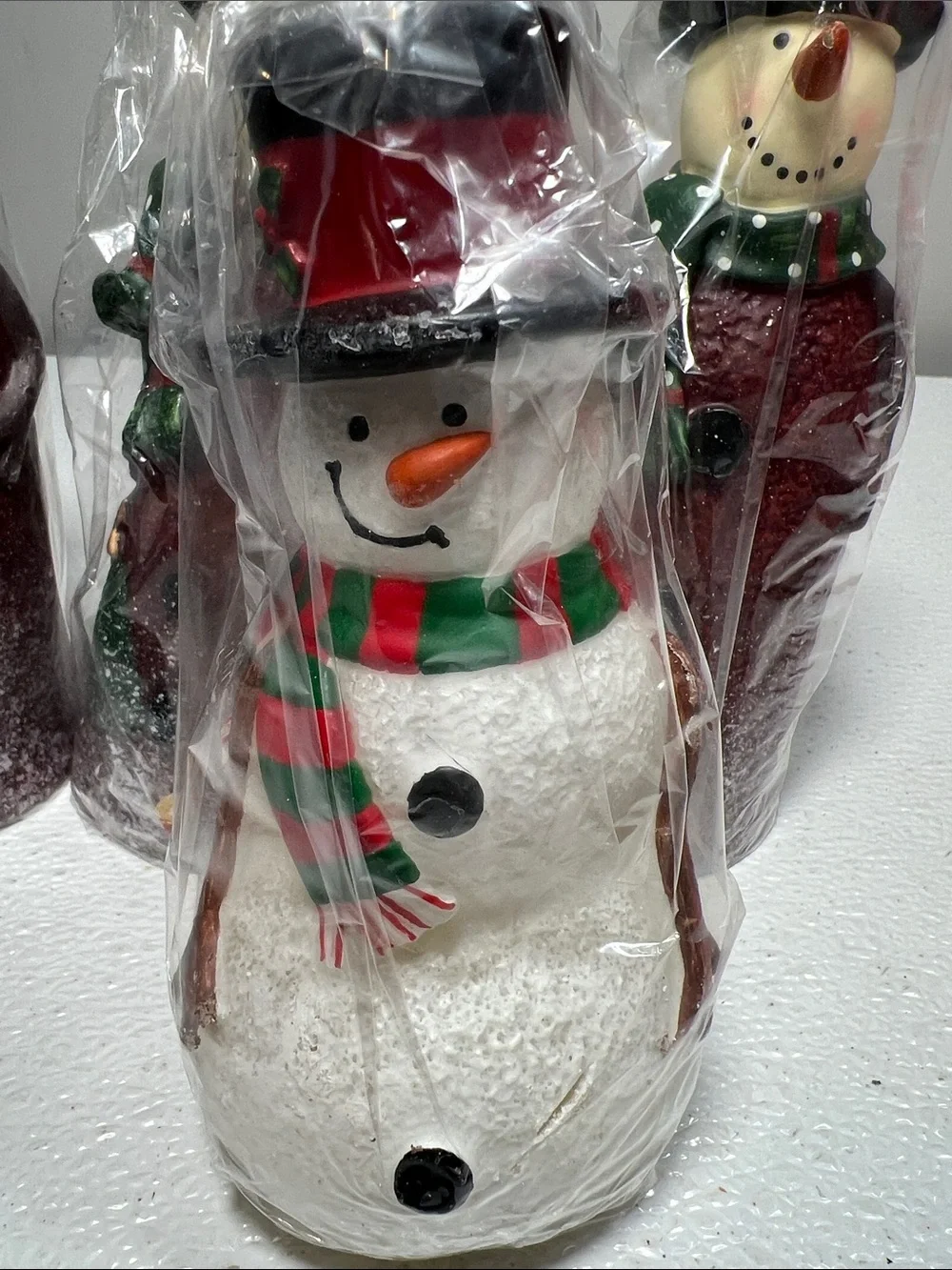Festive Snowman Holiday Figurine Candle Set of 4 NEW